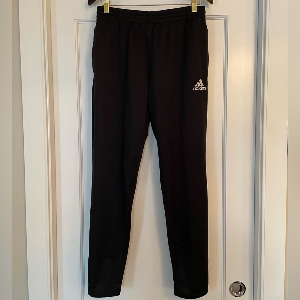 Adidas women’s large jogger, soccer warm up pants, back zip